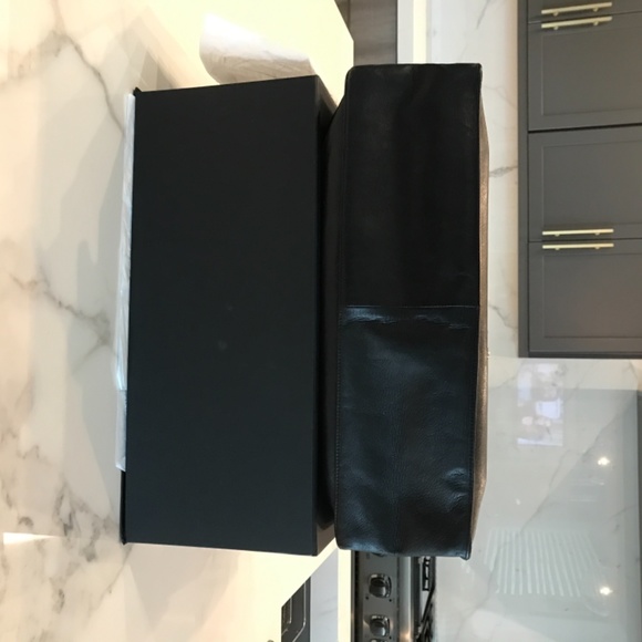 Vintage Chanel CC Logo Chain Shoulder Tote Bag - Picture 9 of 16